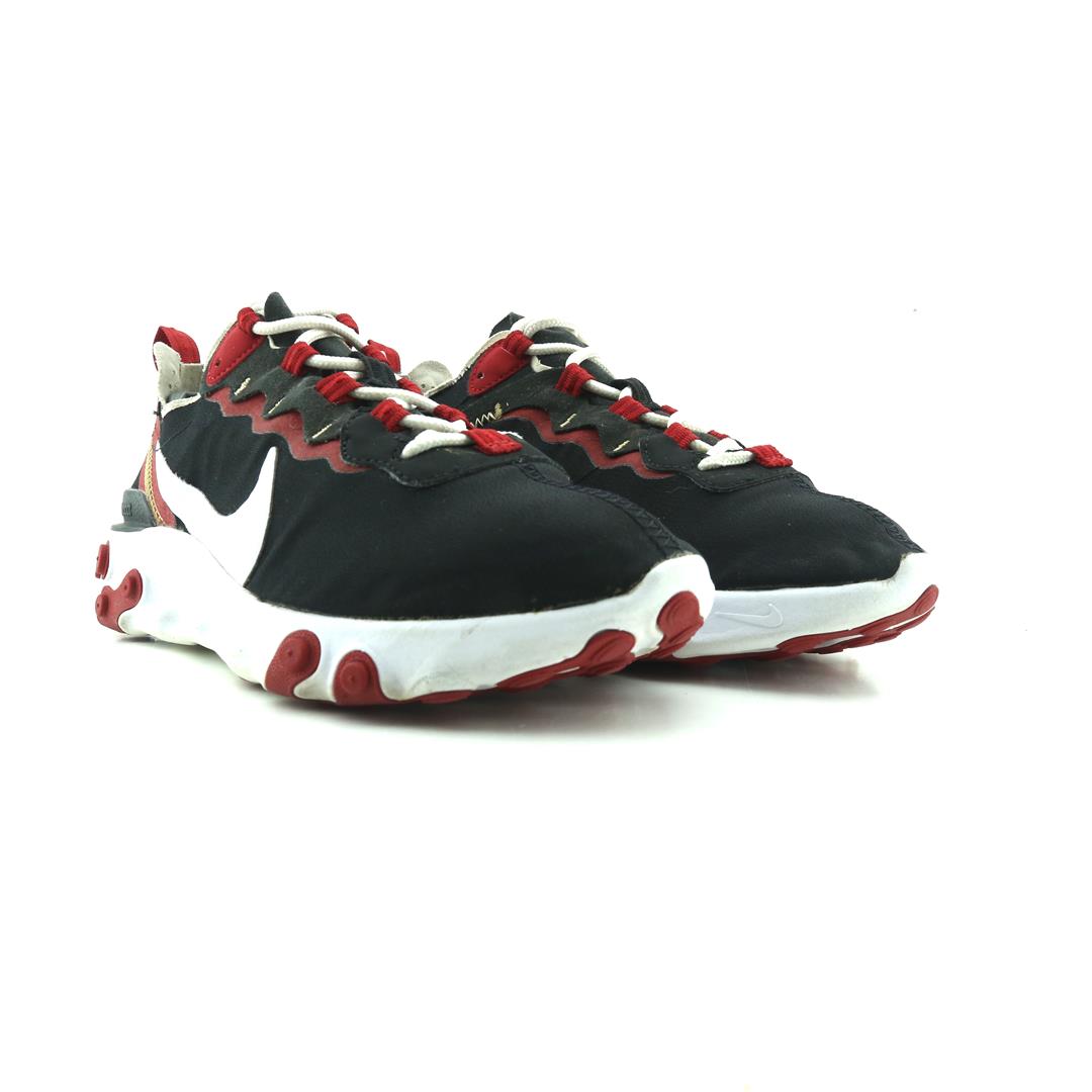 NIKE REACT ELEMENT 55