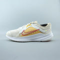 NIKE QUEST 5