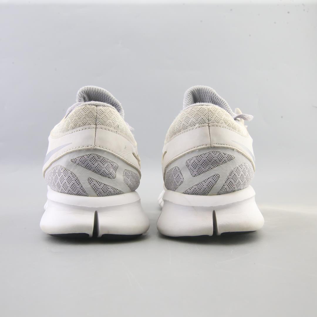 NIKE  FREE RUN 2