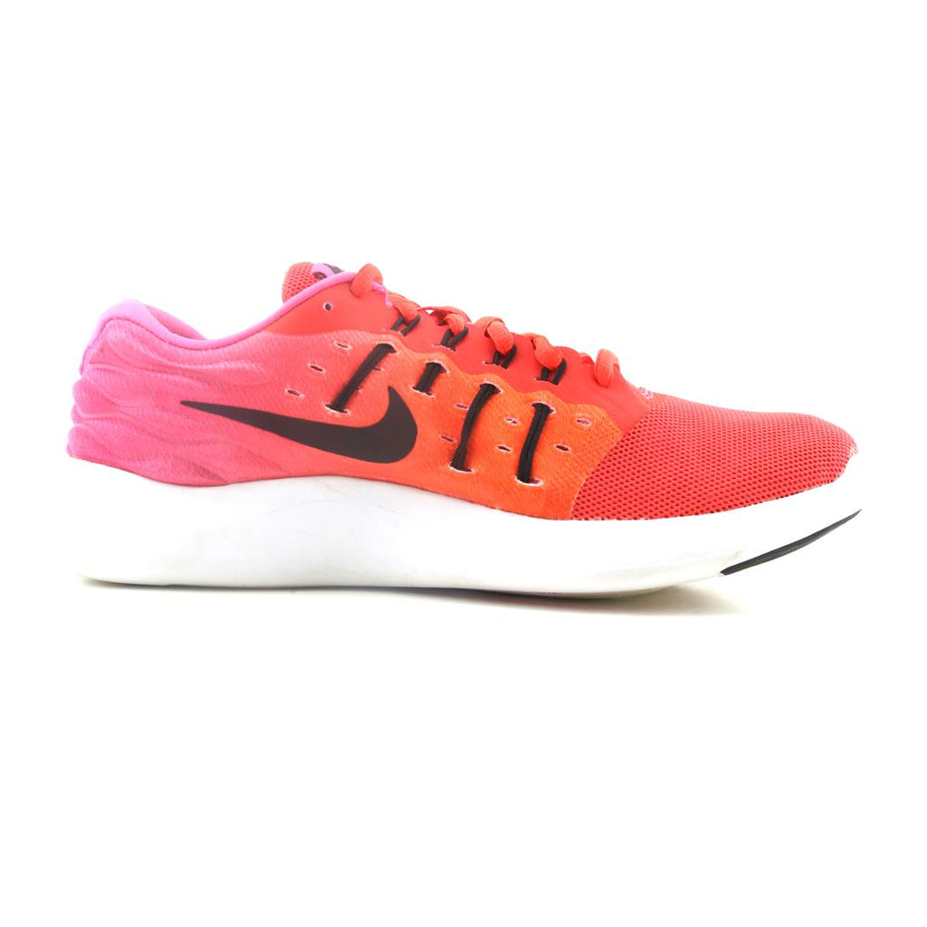 NIKE LUNARSTELOS