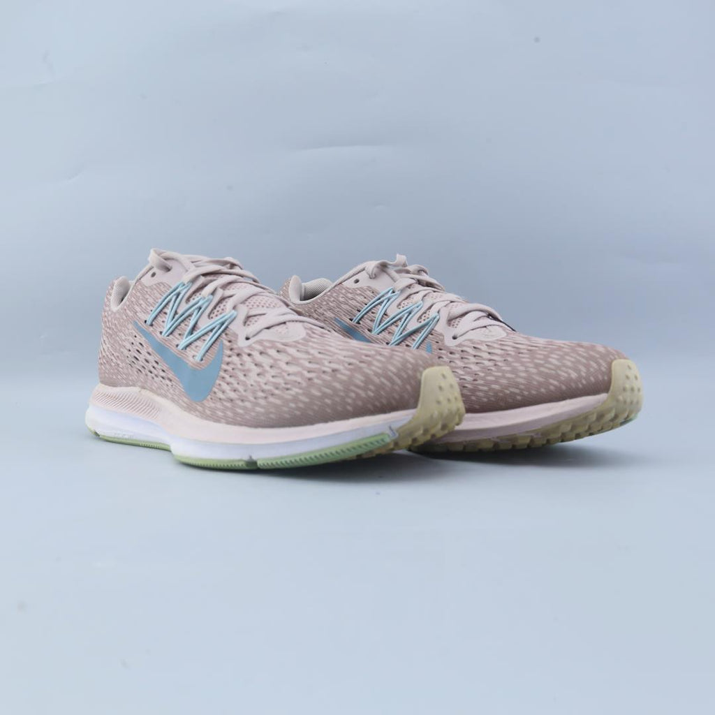 NIKE ZOOM WINFLO 5
