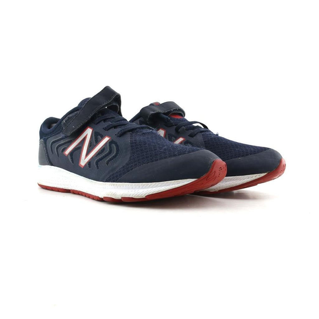 NEW BALANCE 519V2