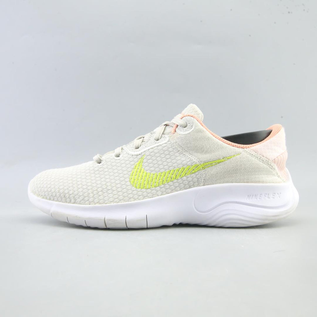 NIKE  FLEX EXPERIENCE RN 11