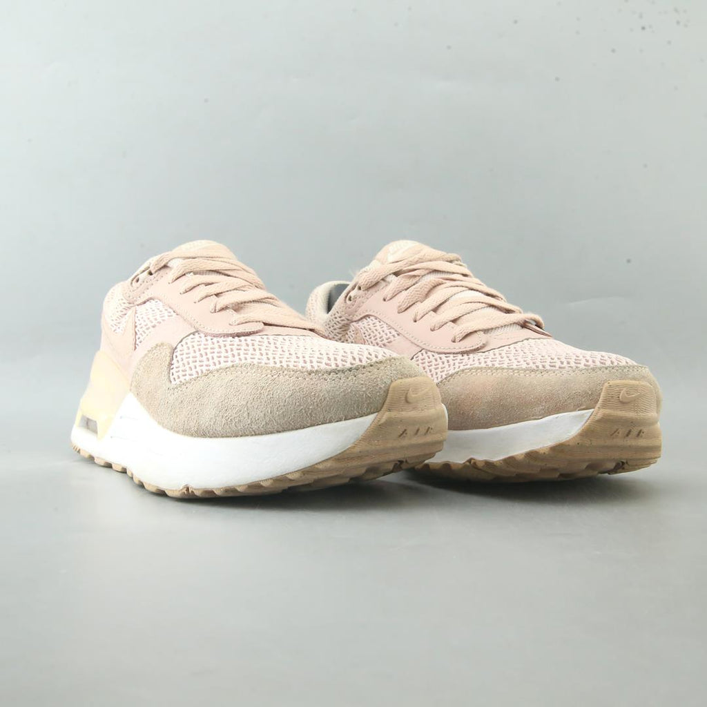 NIKE AIR MAX SYSTM