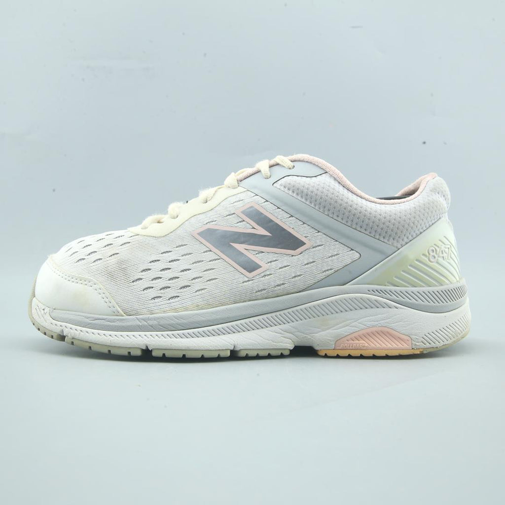 NEW BALANCE 847V4