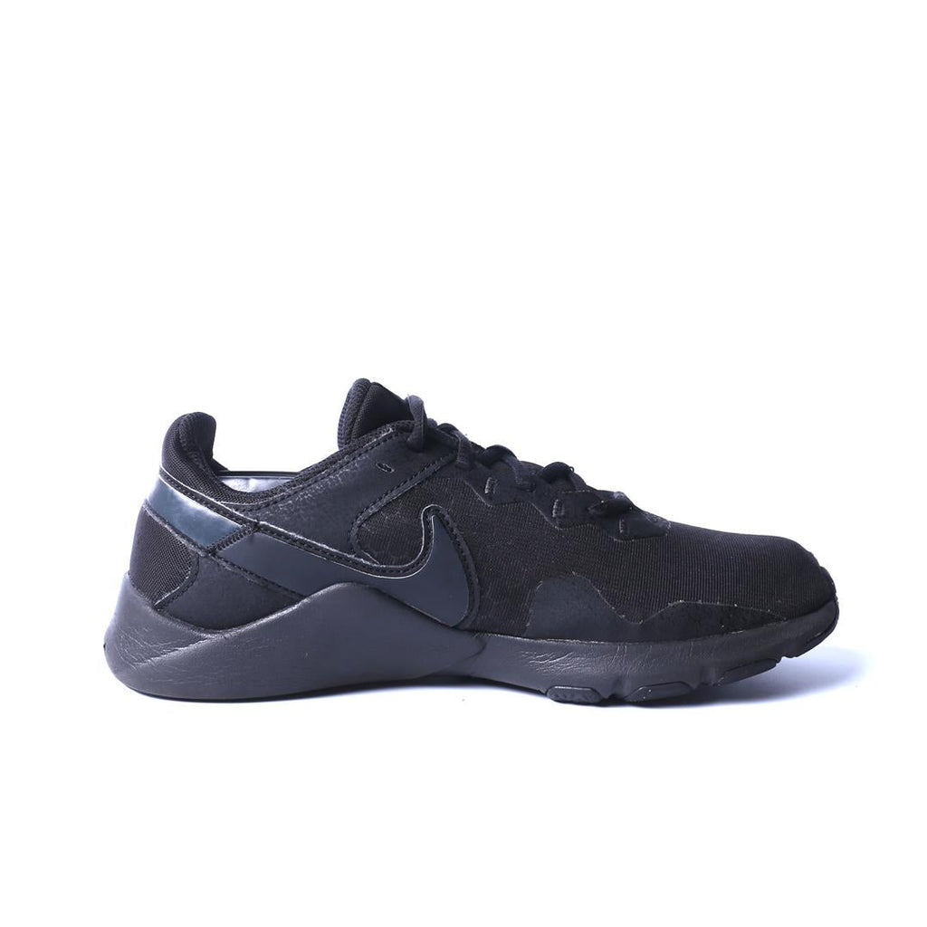 NIKE LEGEND ESSENTIAL 2