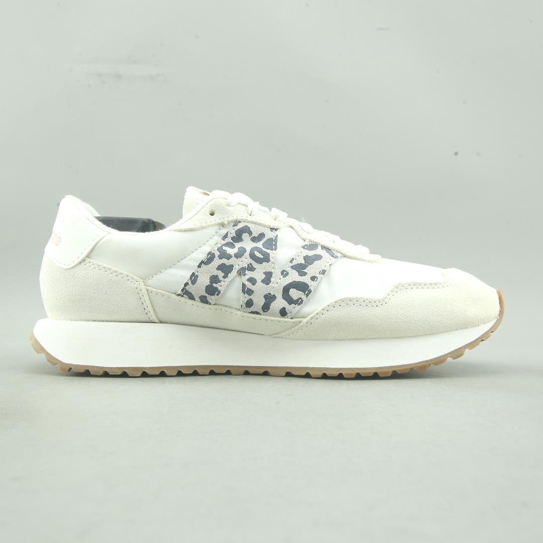 NEW BALANCE 237