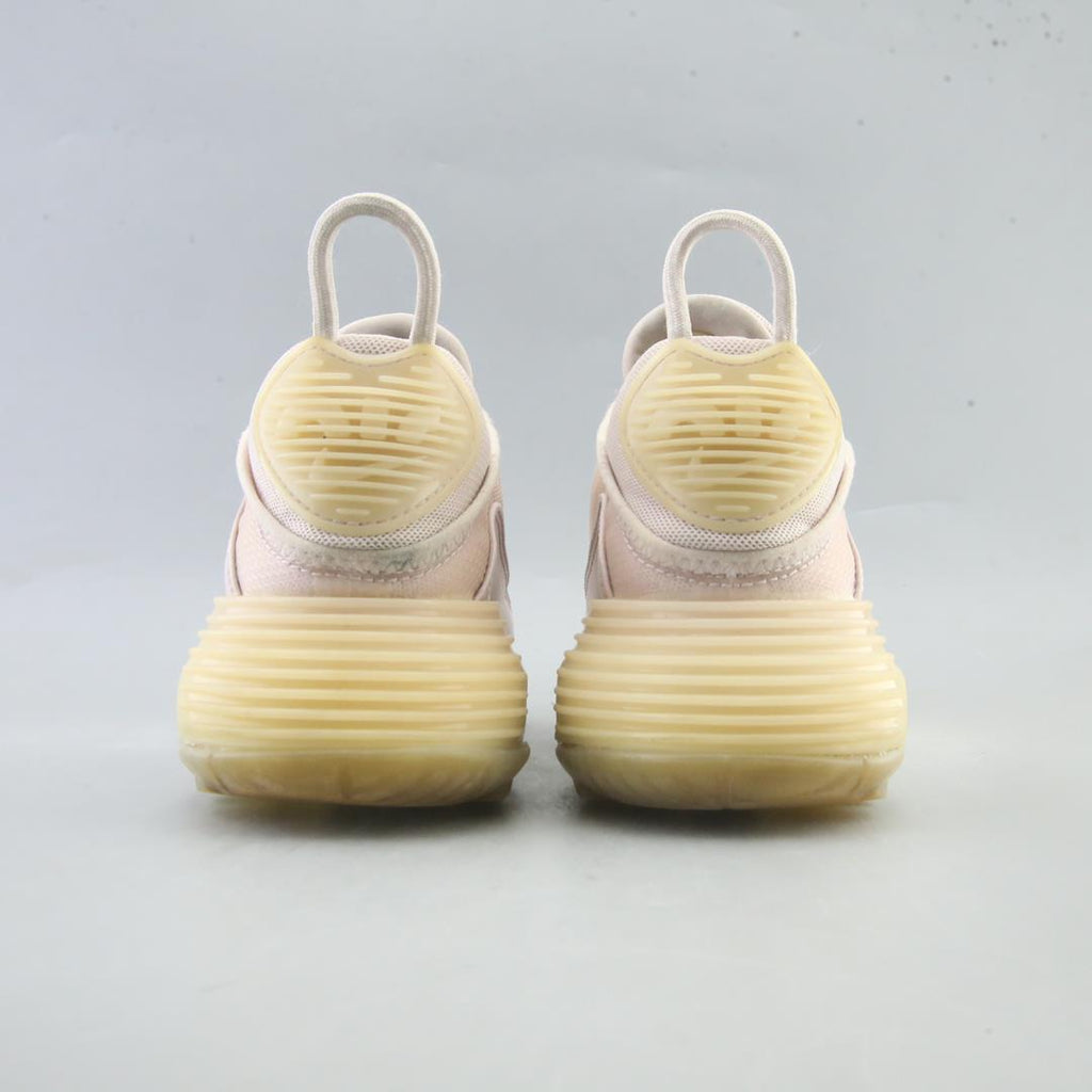 NIKE AIR MAX 2090