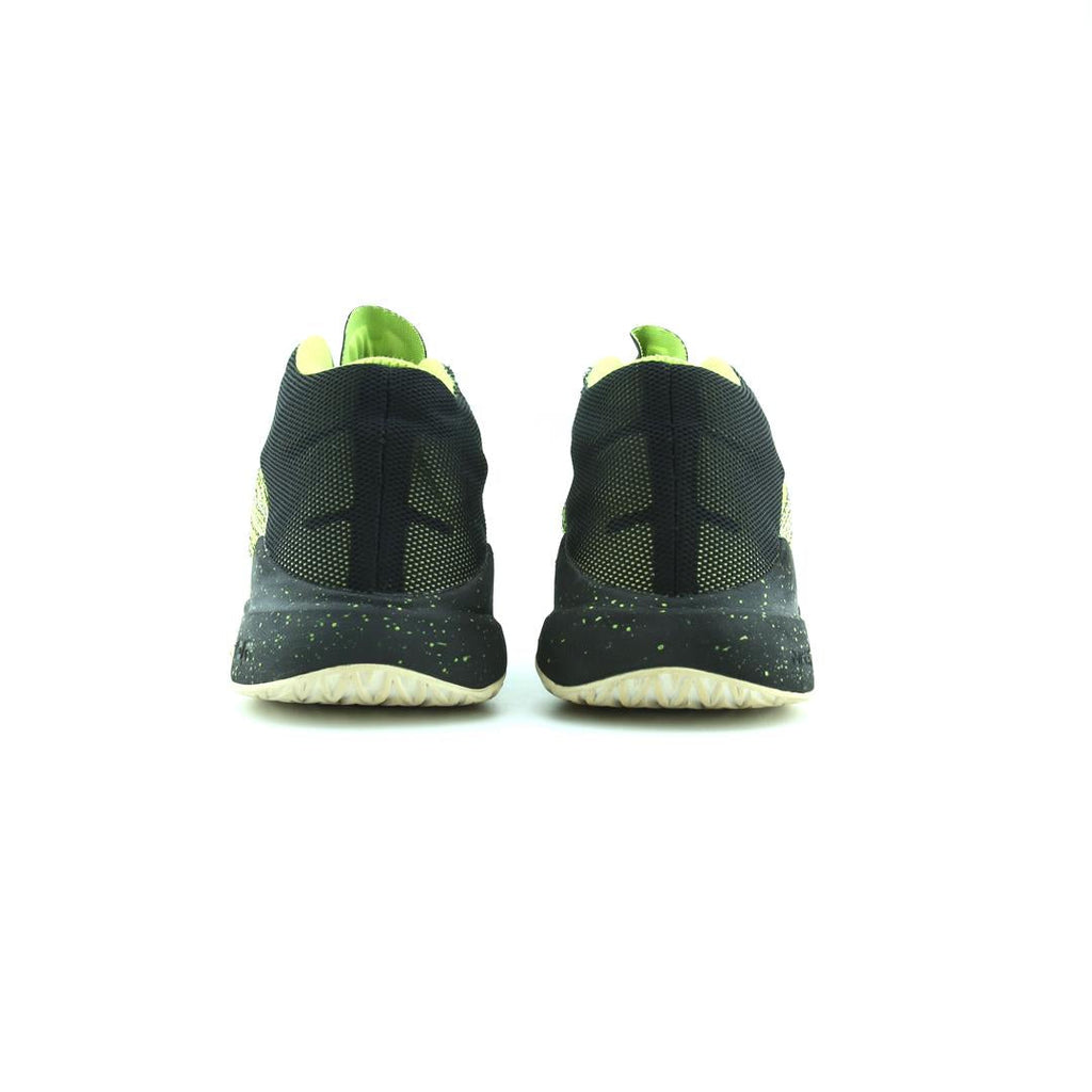NIKE ZOOM ASCENTION