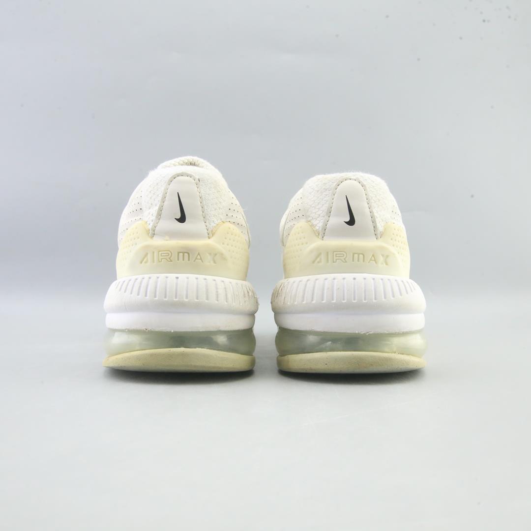 NIKE AIR MAX GENOME