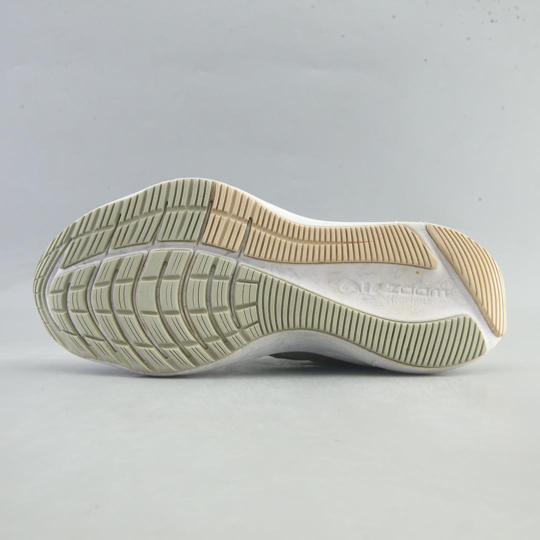 NIKE ZOOM WINFLO 8