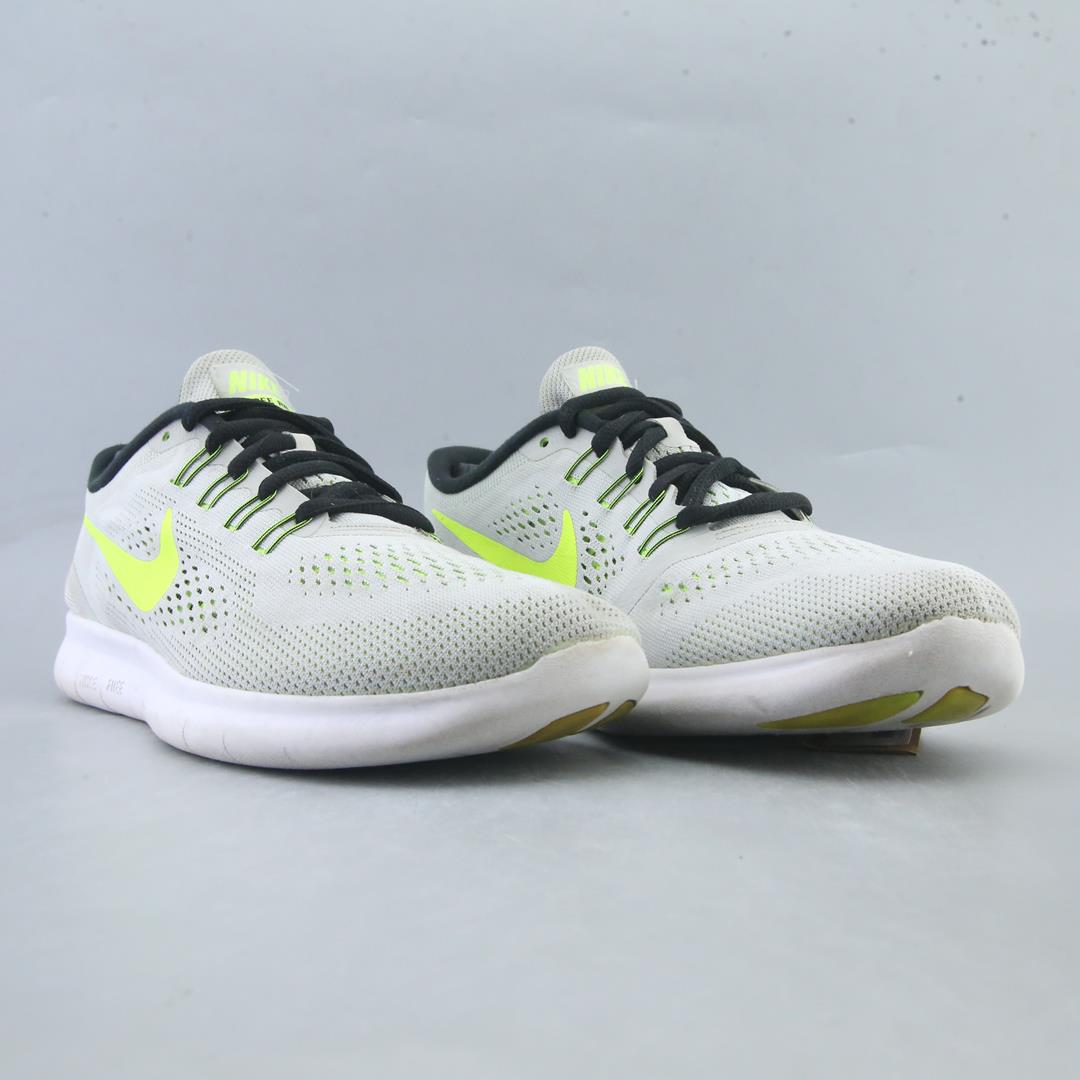NIKE FREE RN