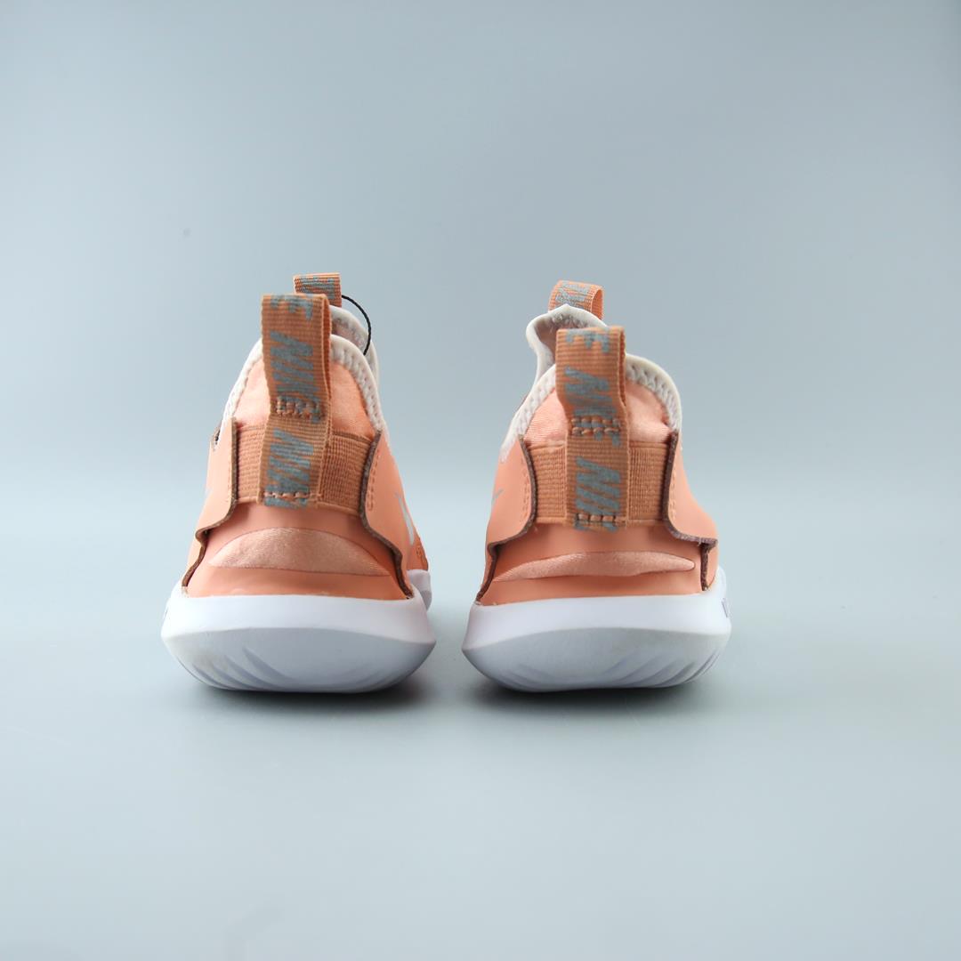 NIKE FLEX RUNNER