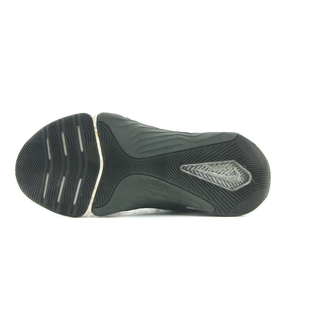 NIKE  METCON 8