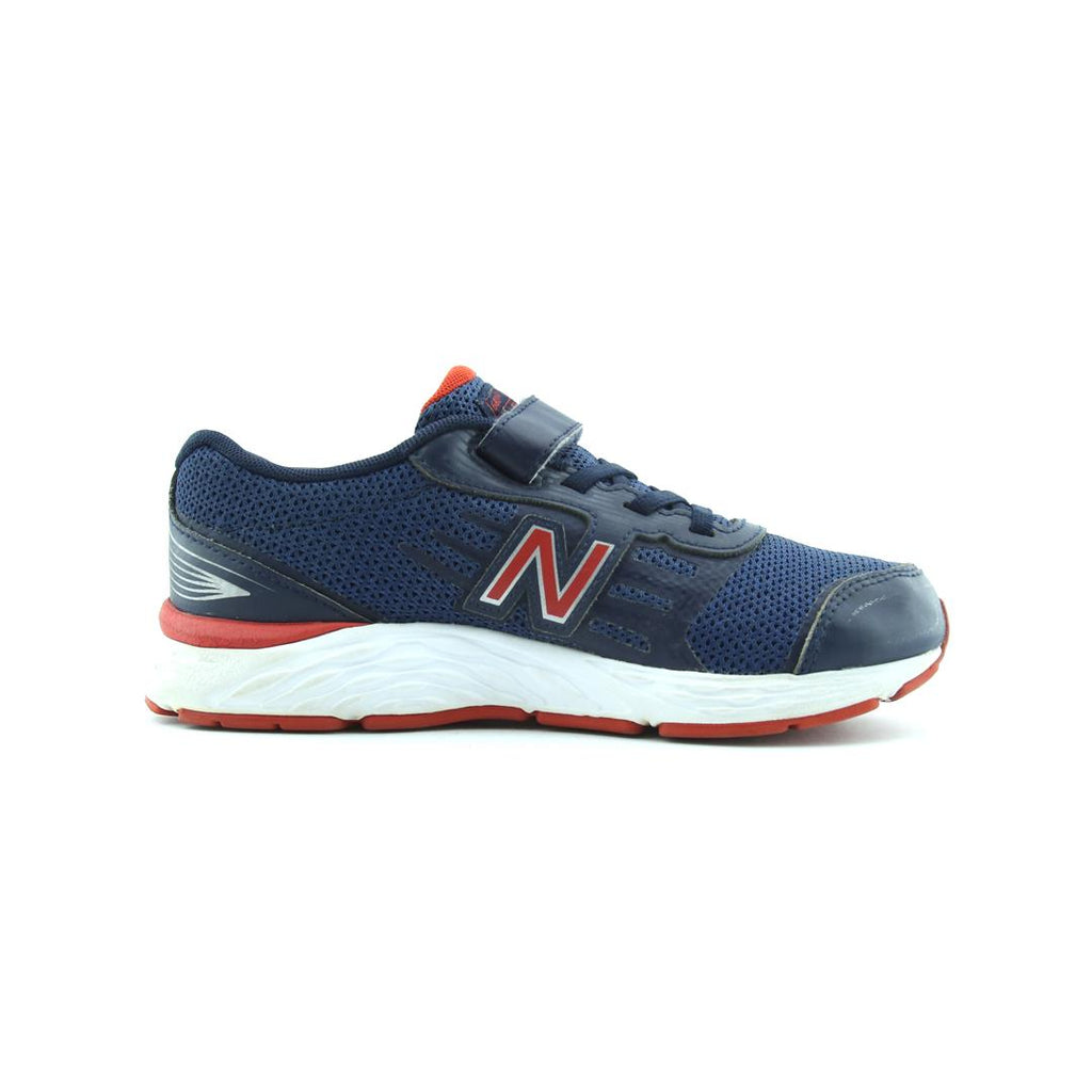 NEW BALANCE 680V5
