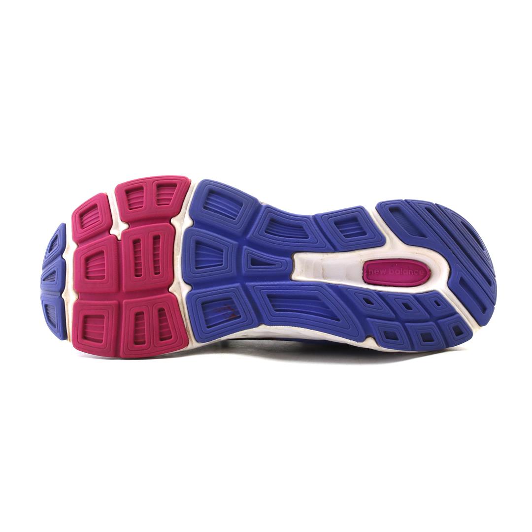 NEW BALANCE 680V6