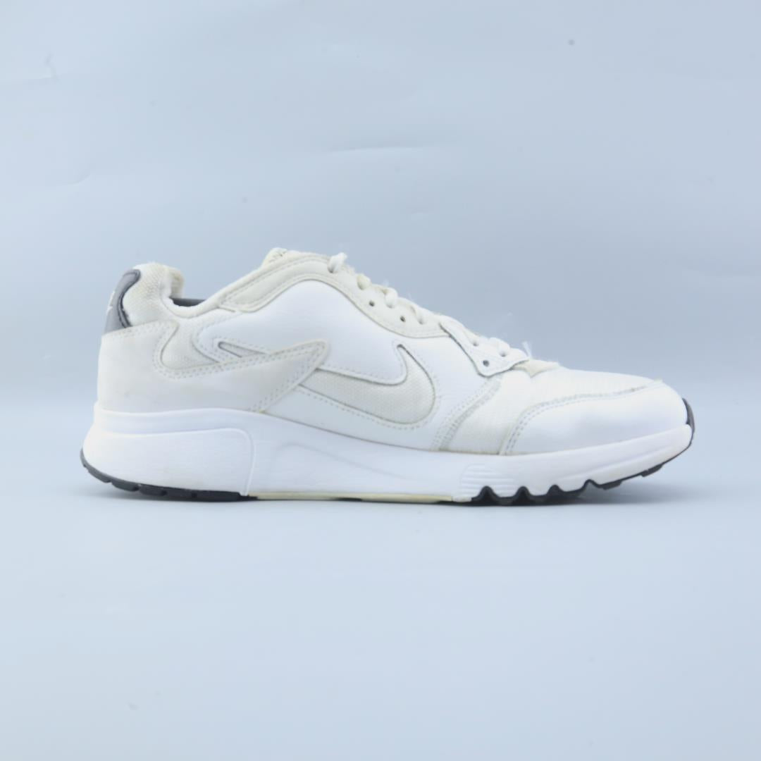 NIKE ATSUMA