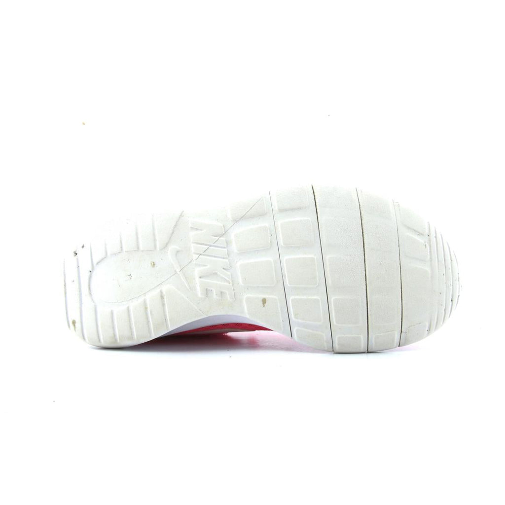 NIKE TANJUN