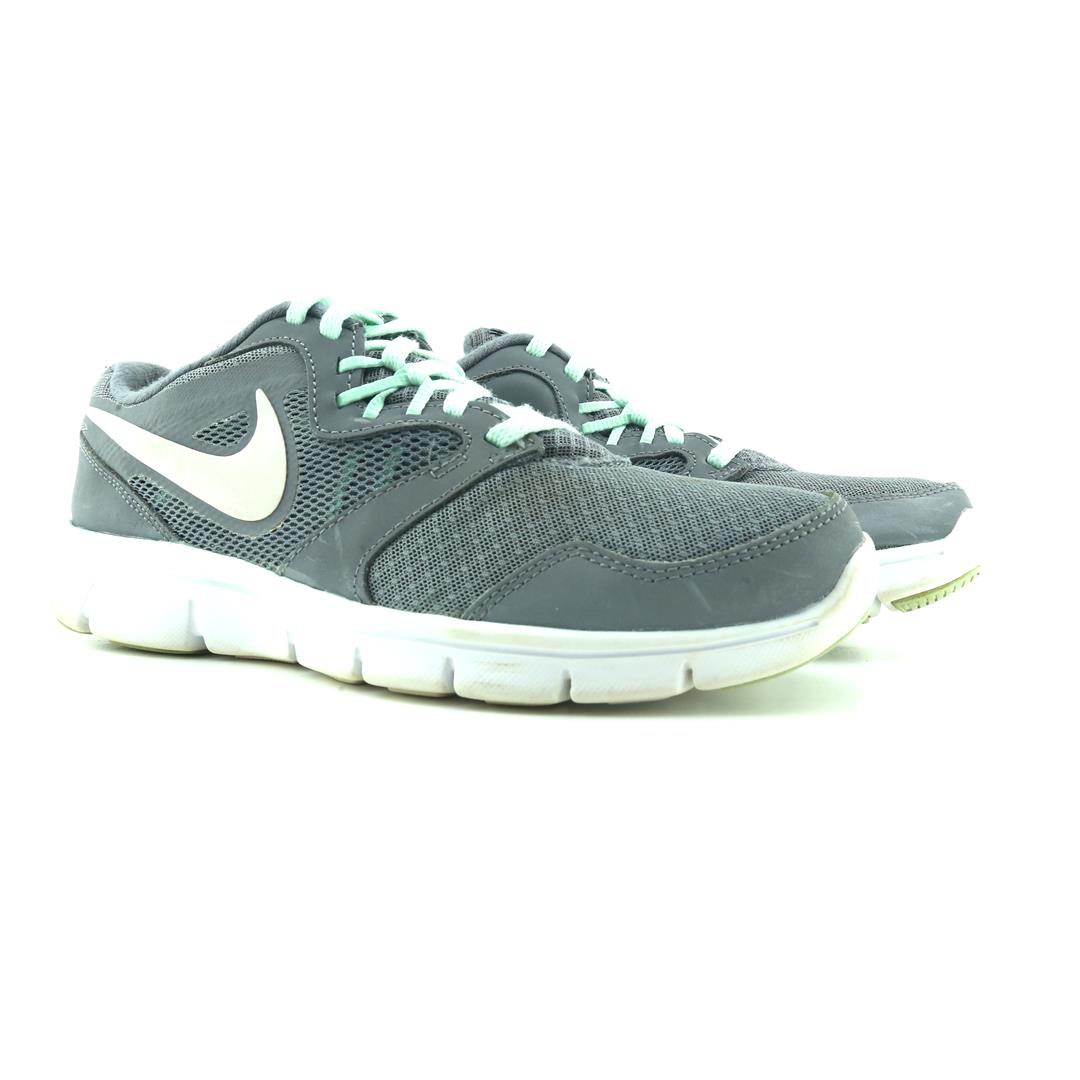 NIKE EXPERIENCE RUN 3