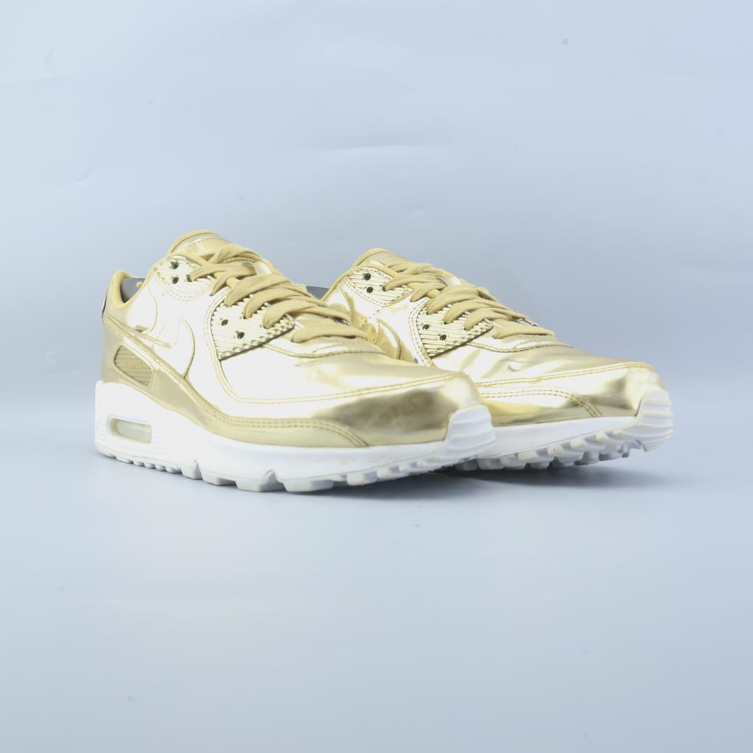 NIKE  AIR MAX 90