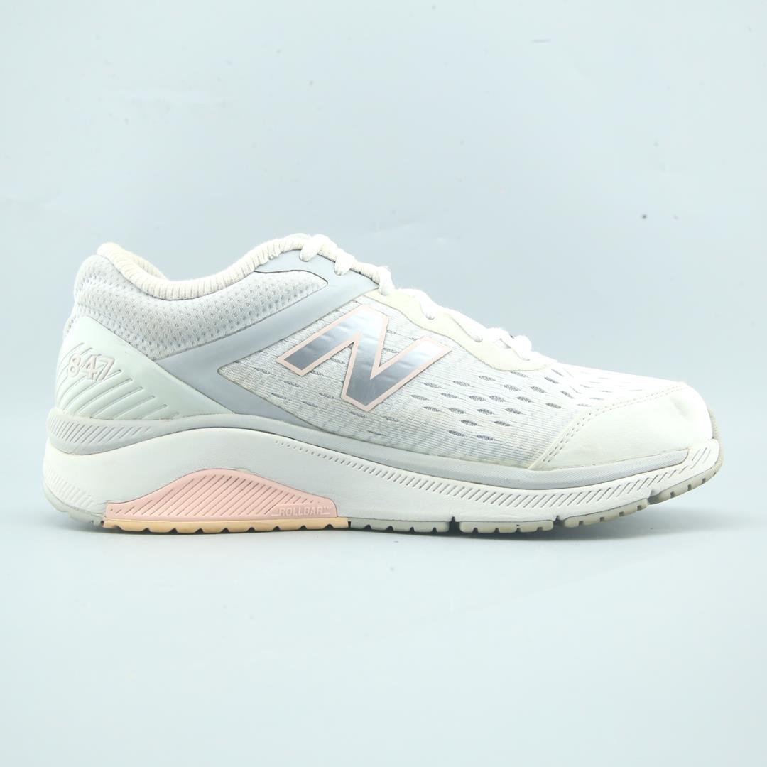 NEW BALANCE 847V4