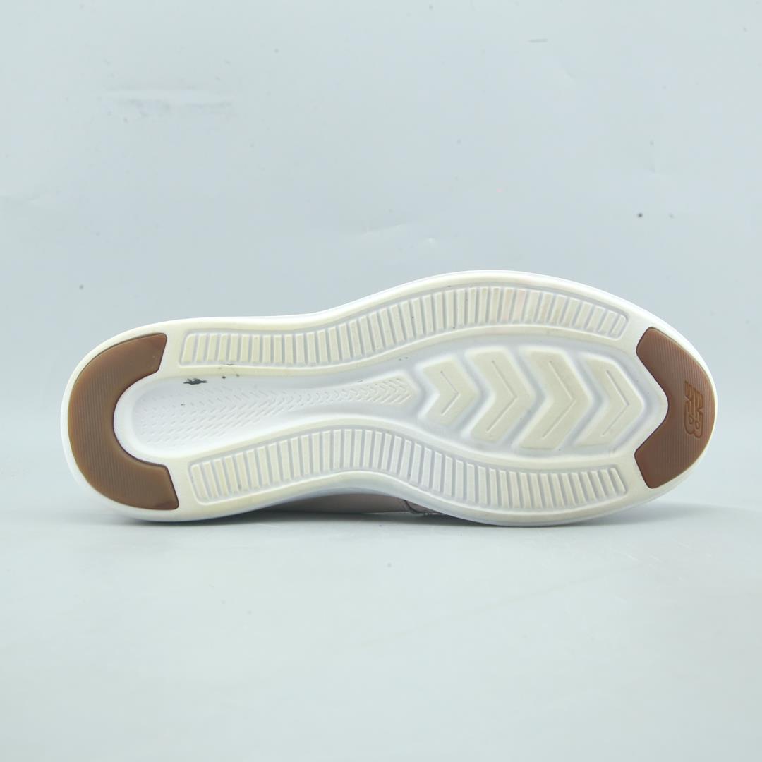 NEW BALANCE FUELCORE COAST V3