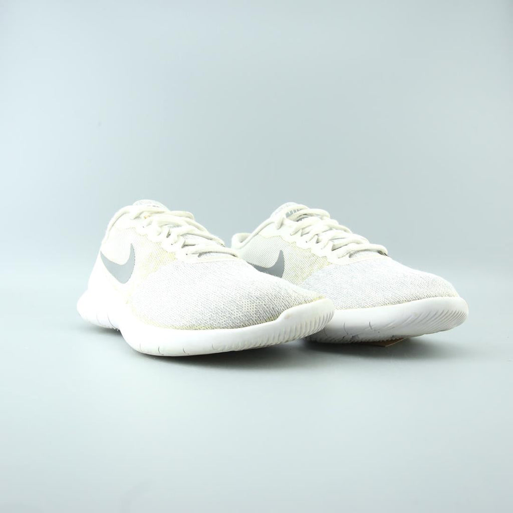 NIKE FLEX CONTACT