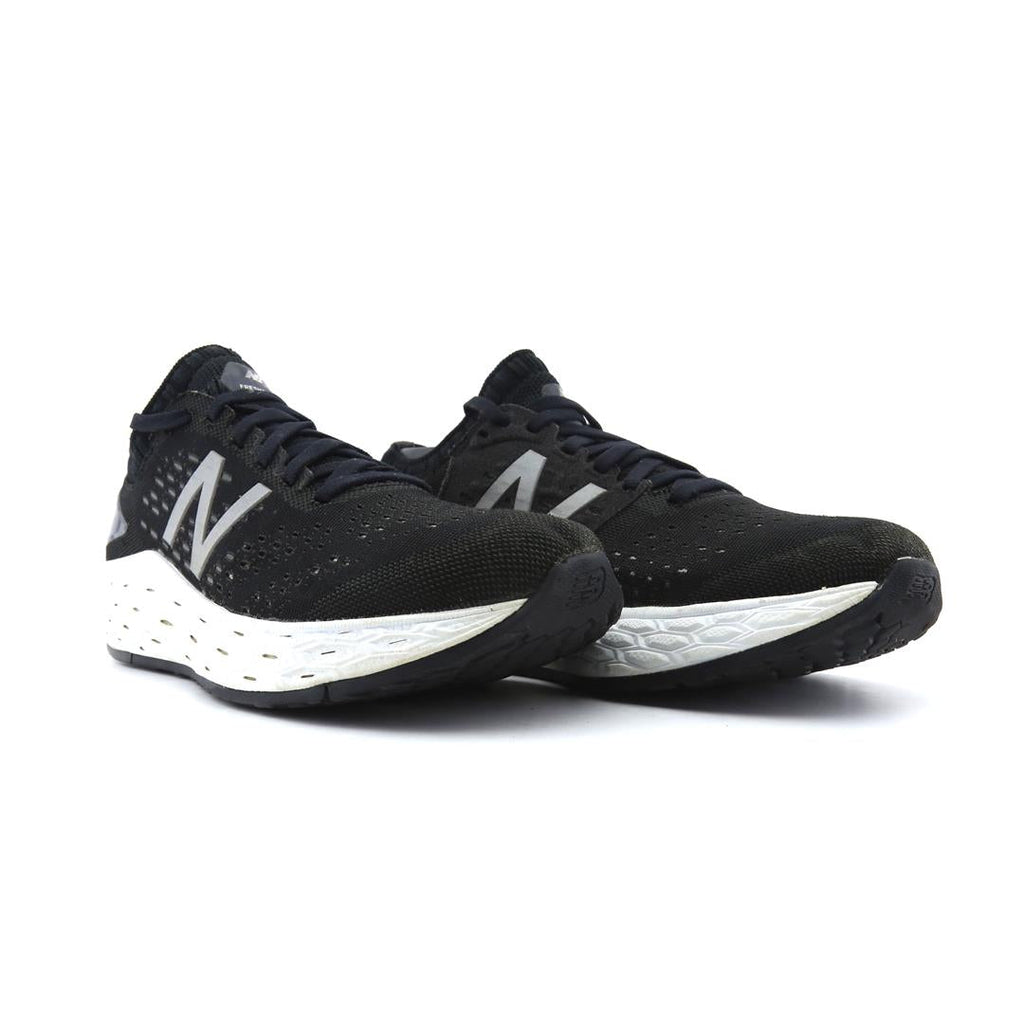 NEW BALANCE  FRESH FOAM VONGO V4