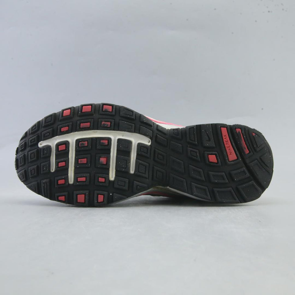 NIKE REAX RUN 5