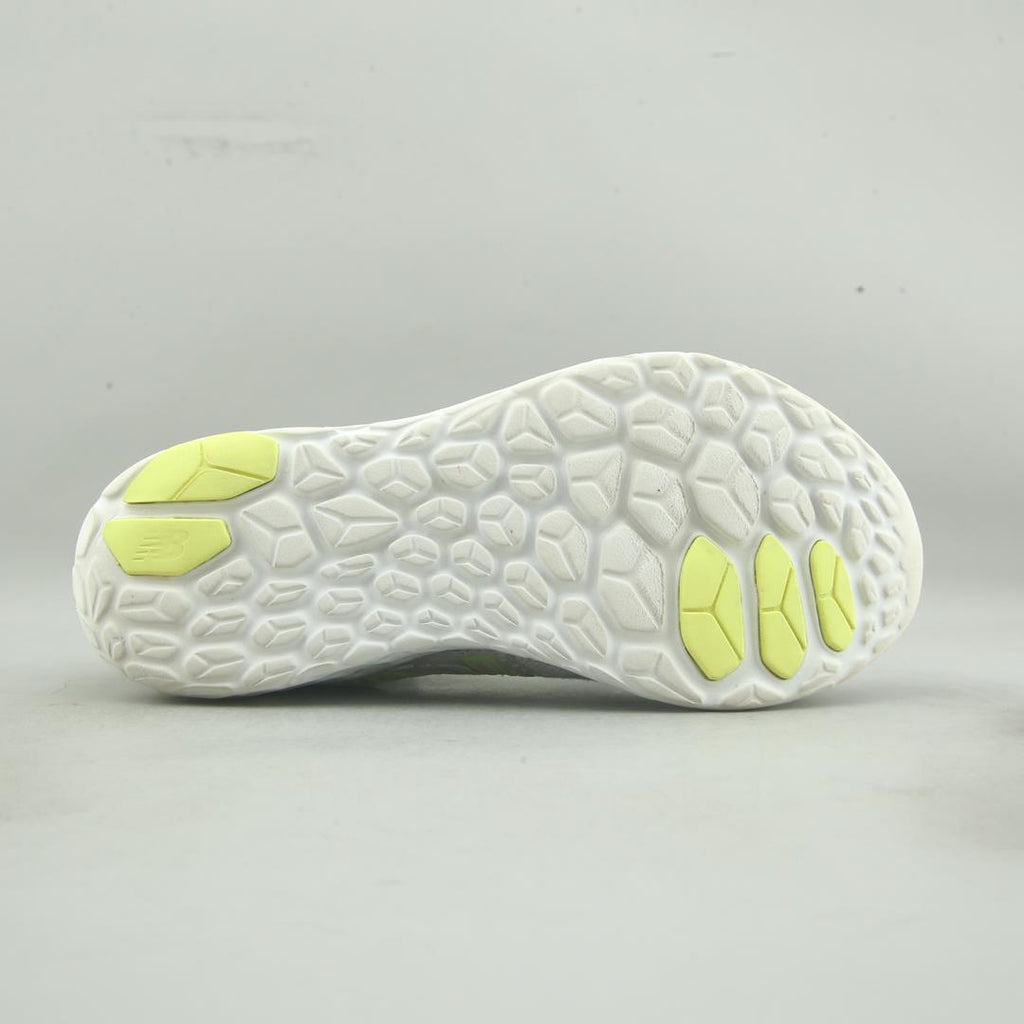 NEW BALANCE  FRESH FOAM BEACON V3