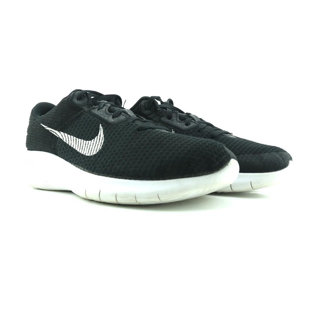 NIKE FLEX EXPERIENCE RUN 11