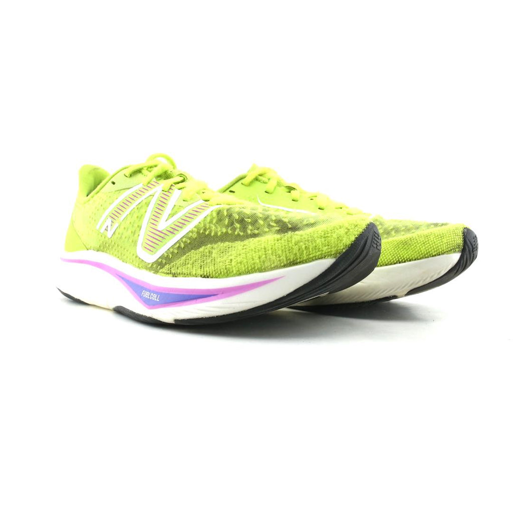 NEW BALANCE FUELCELL REBEL V3