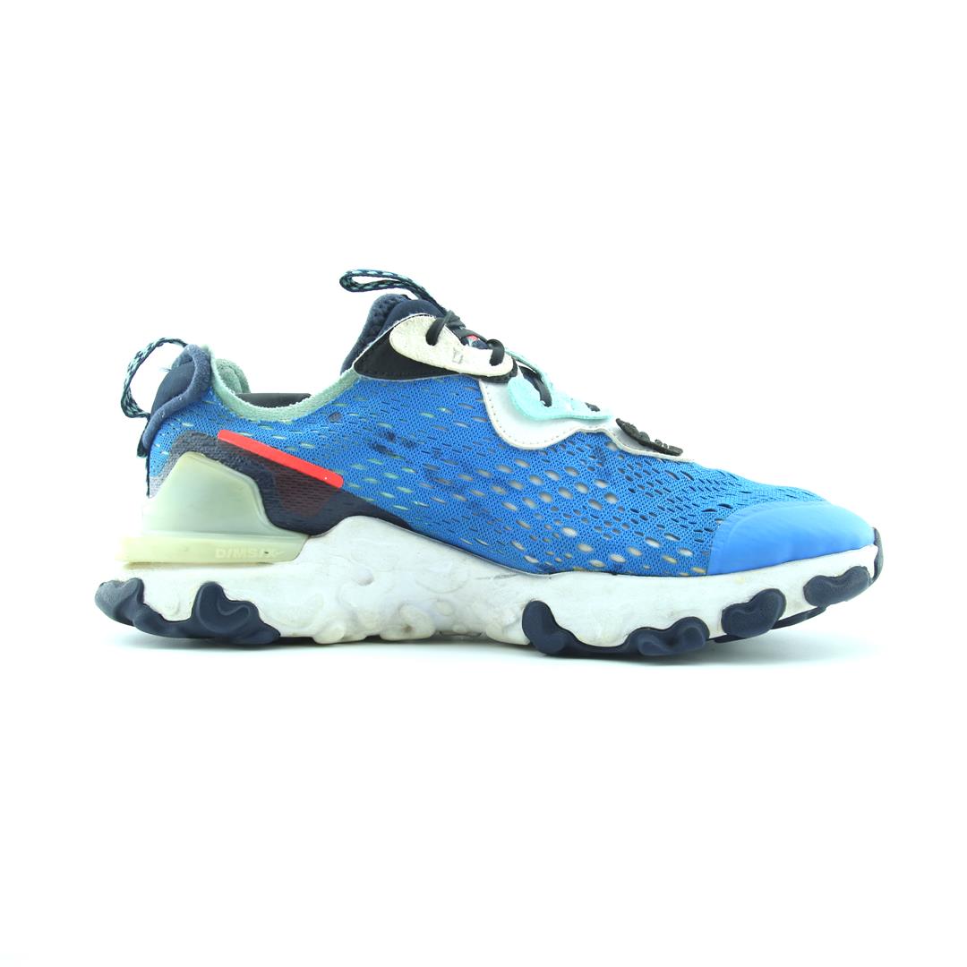 NIKE  REACT VISION