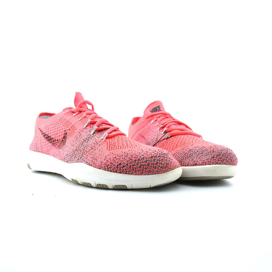 NIKE FREE FOCUS FLYKNIT 2