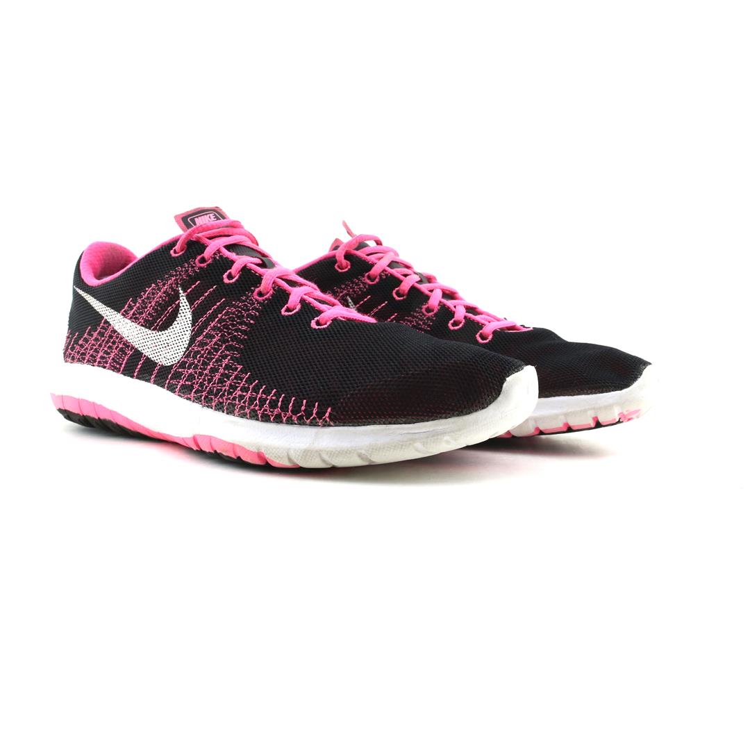 NIKE FLEX FURY