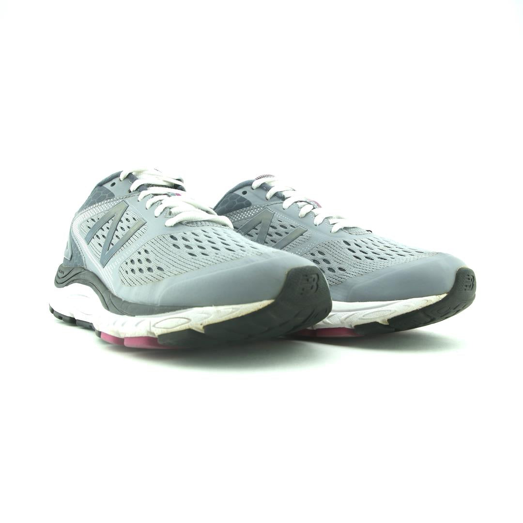NEW BALANCE 840V4