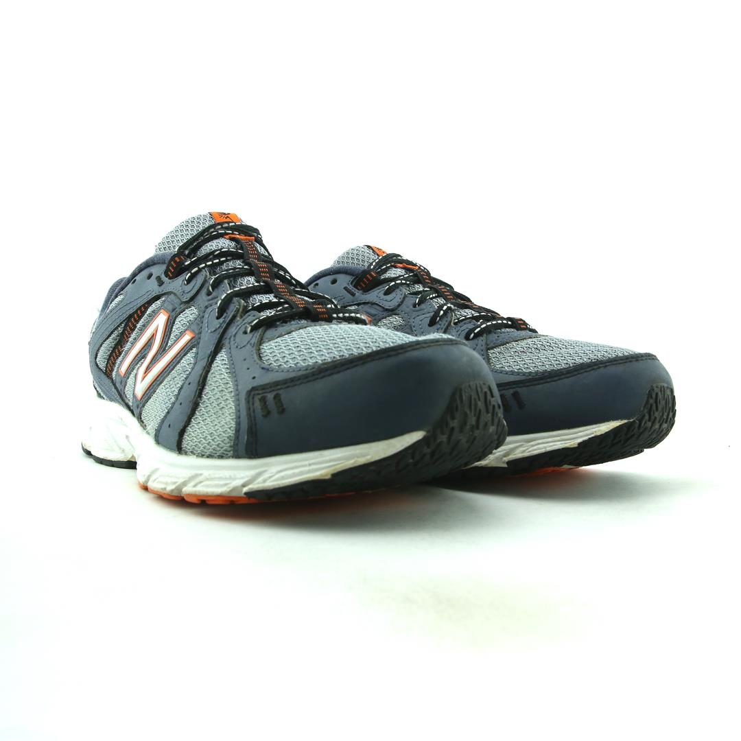 NEW BALANCE 402 V1