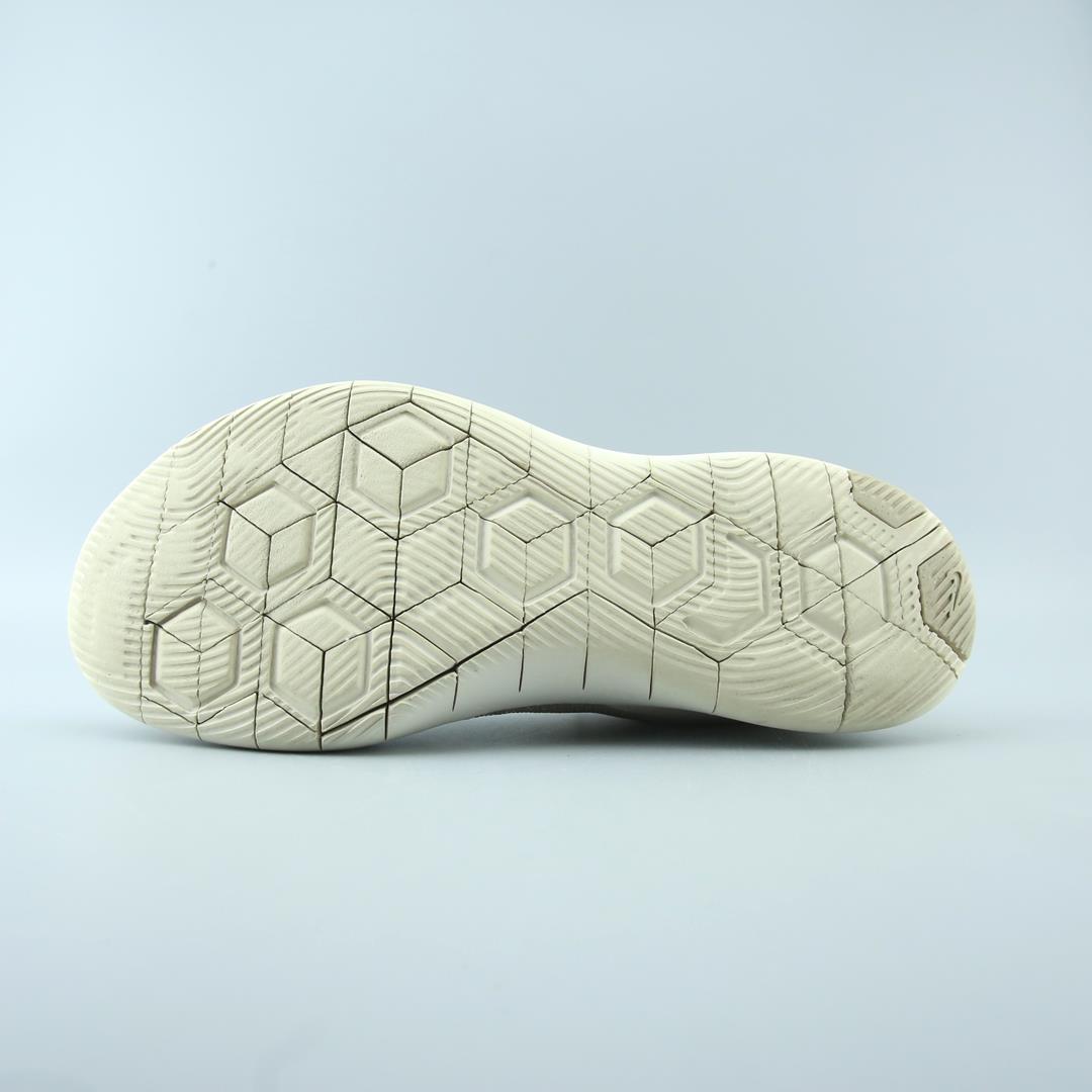 NIKE  FLEX CONTACT