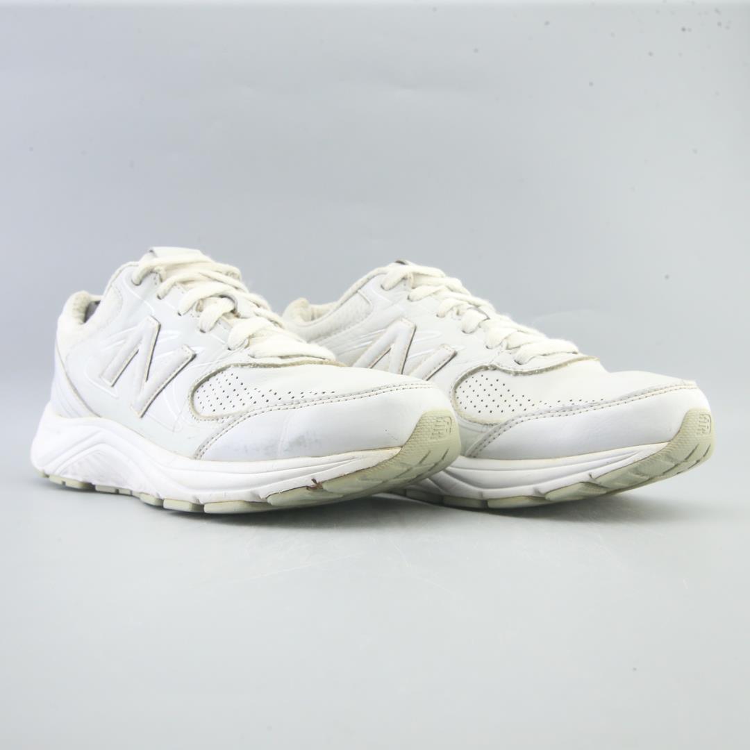 NEW BALANCE 840V2