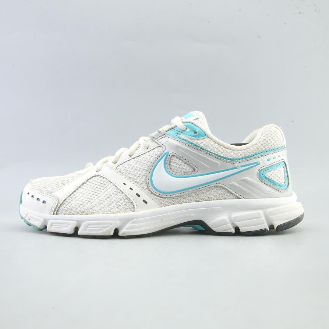 NIKE DOWNSHIFTER 4