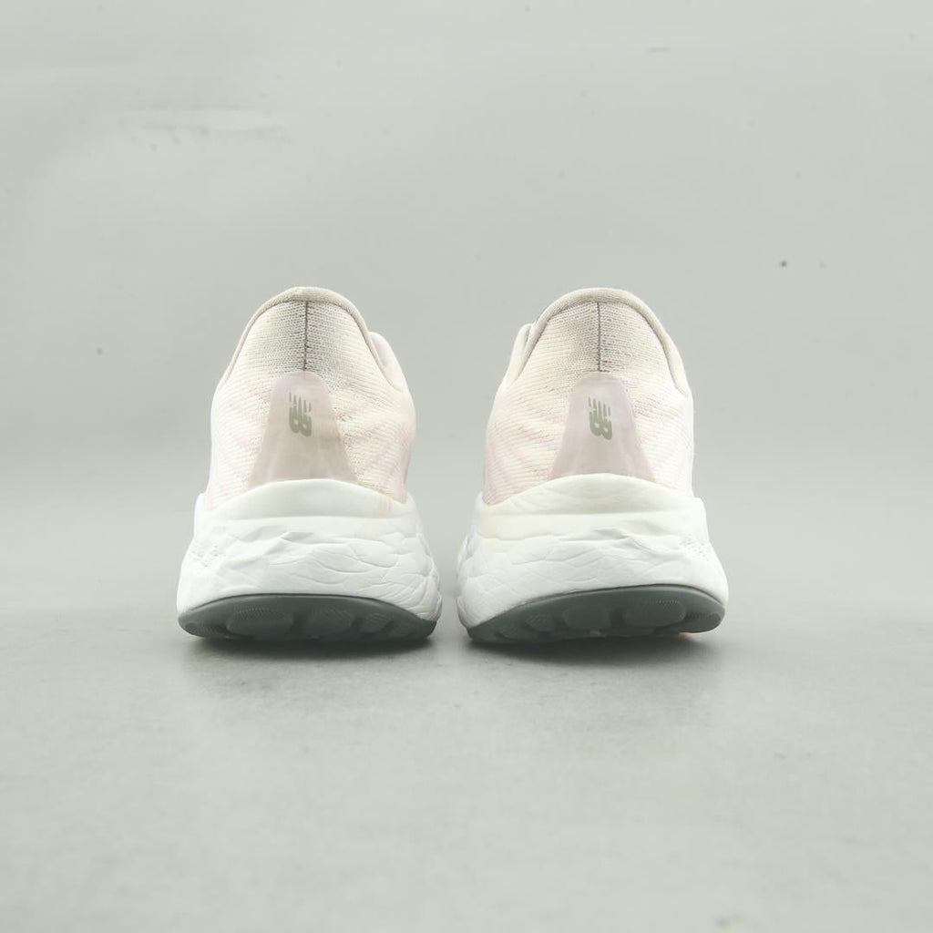 NEW BALANCE FRESH FOAM VONGO V5