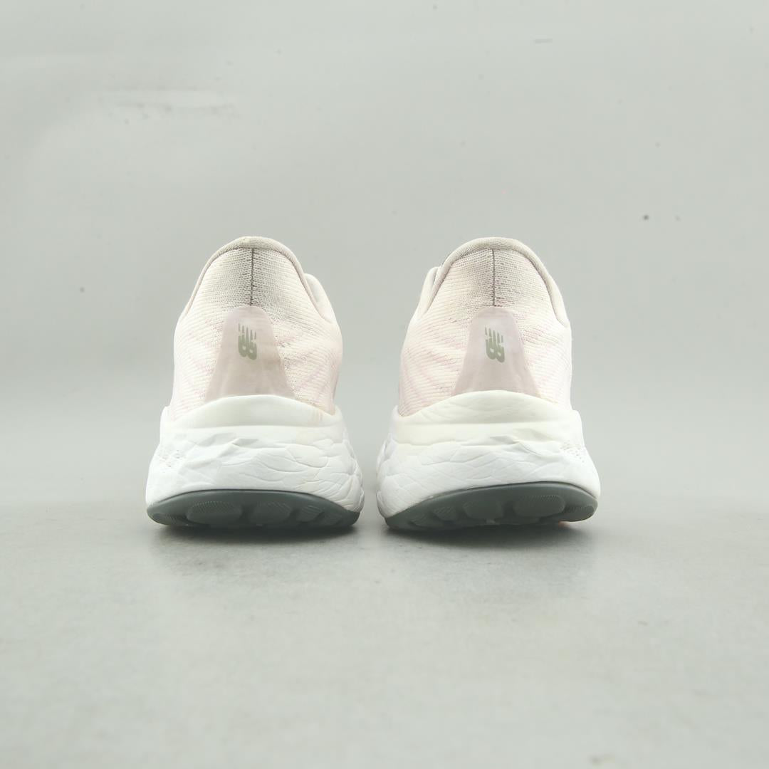 NEW BALANCE FRESH FOAM VONGO V5
