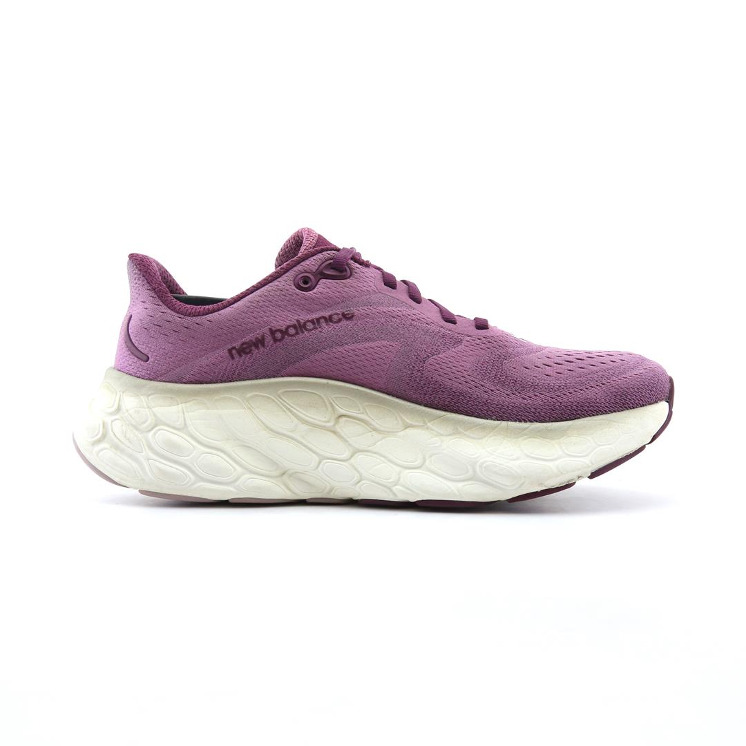 NEW BALANCE FRESH FOAM X MORE V4