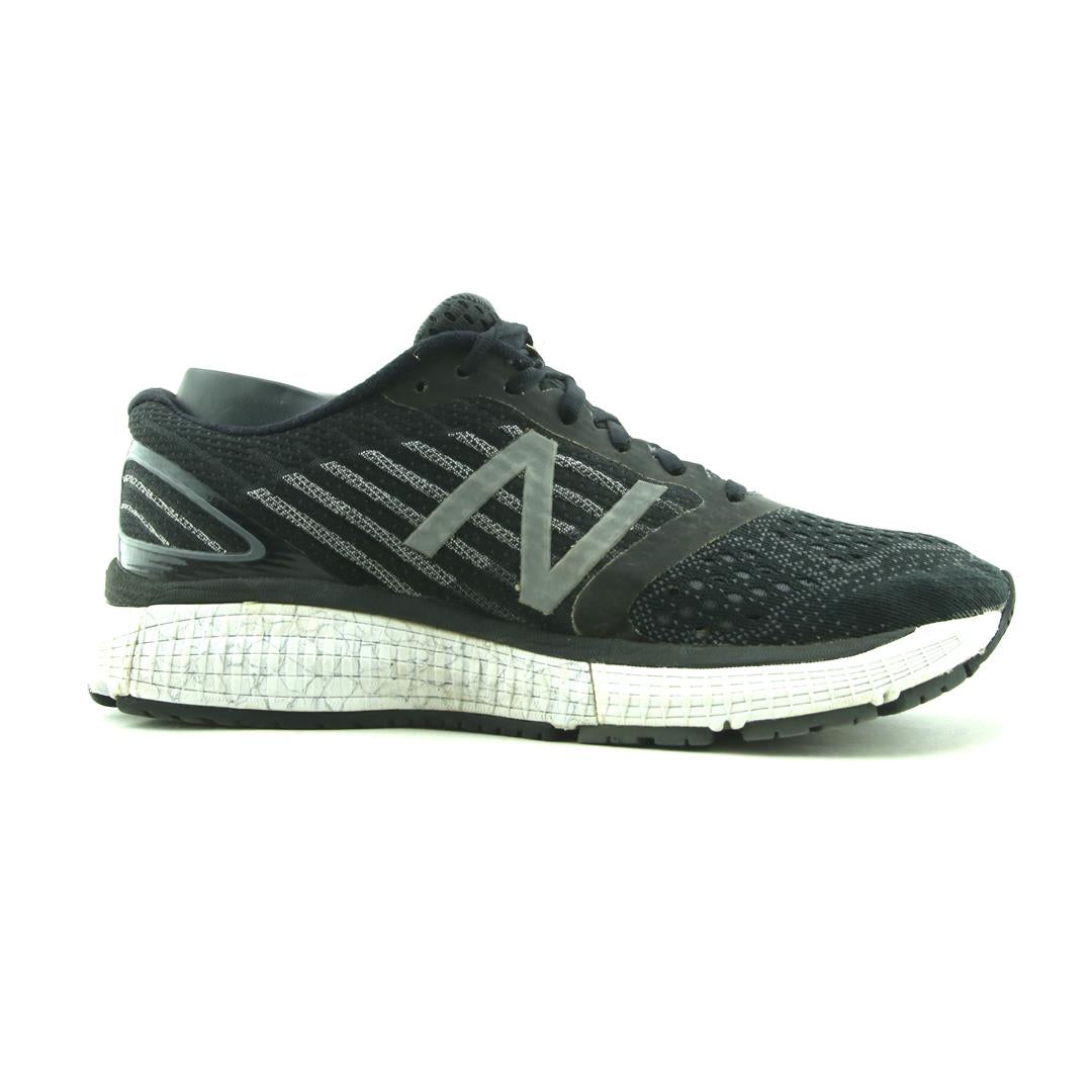 NEW BALANCE 860V9