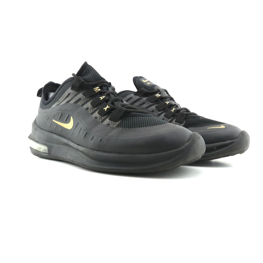 NIKE AIR MAX AXIS