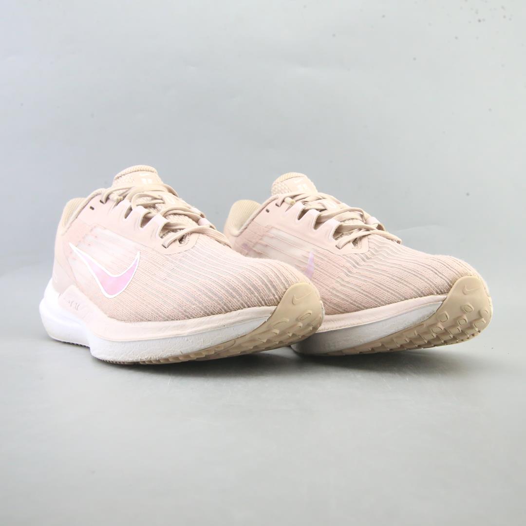 NIKE AIR WINFLO 9