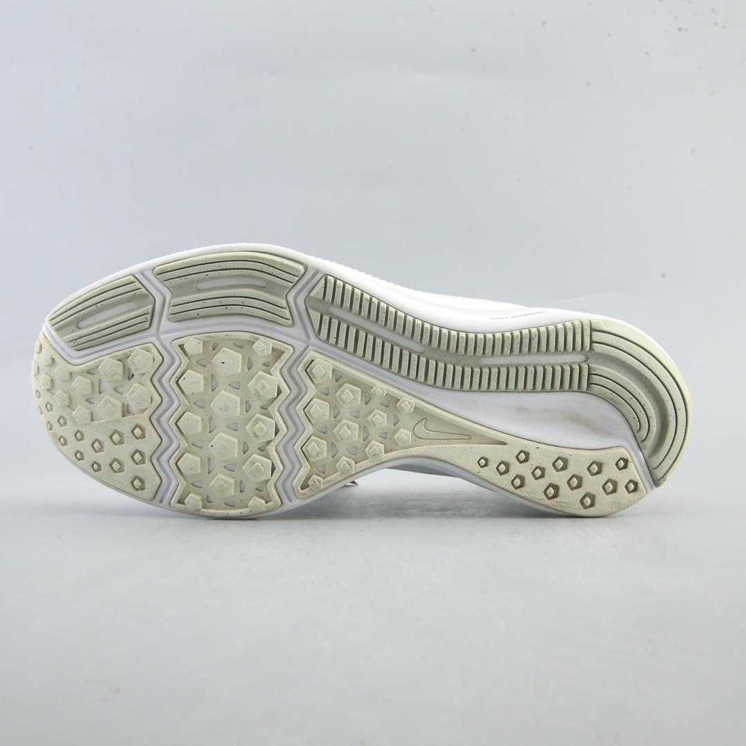 NIKE DOWNSHIFTER 7