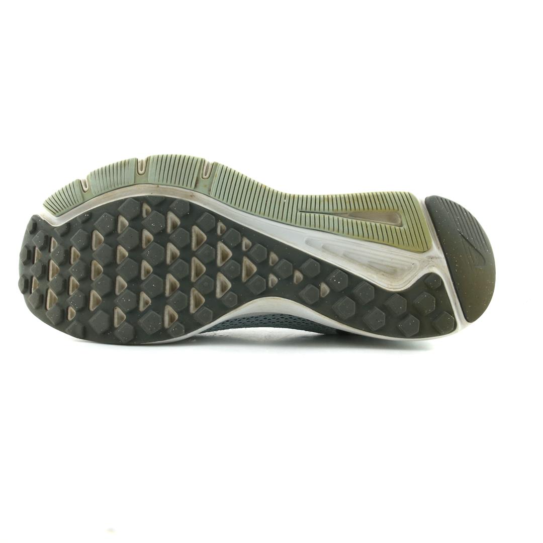 NIKE QUEST 2