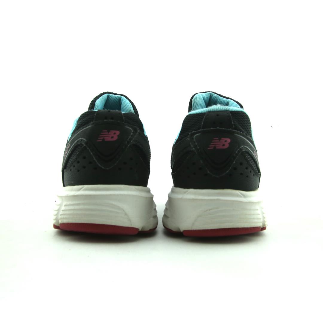 NEW BALANCE 550V1