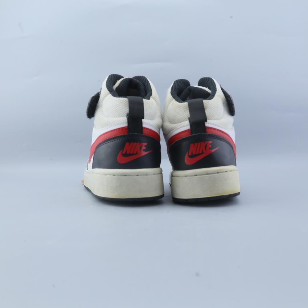 NIKE COURT BOROUGH MID 2
